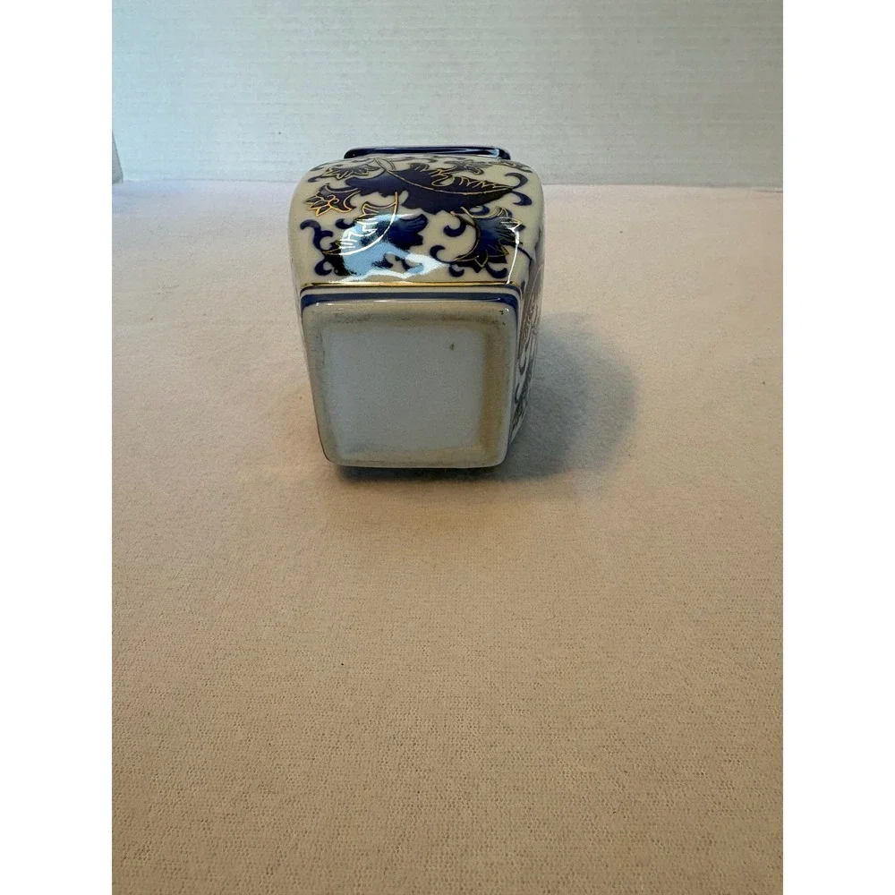 Blue and White Floral Ceramic Square Vase Gold Gilt Chinoiserie Decor Small‎